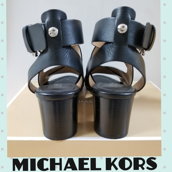 EUC MICHAEL KORS LEATHER OPEN TOE STRAPPY SANDALS - Picture 4 of 8